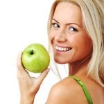 eating apples prevents acne