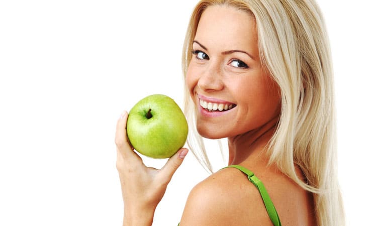 eating apples prevents acne