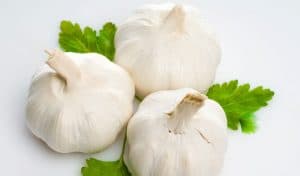 Garlic helps fight acne